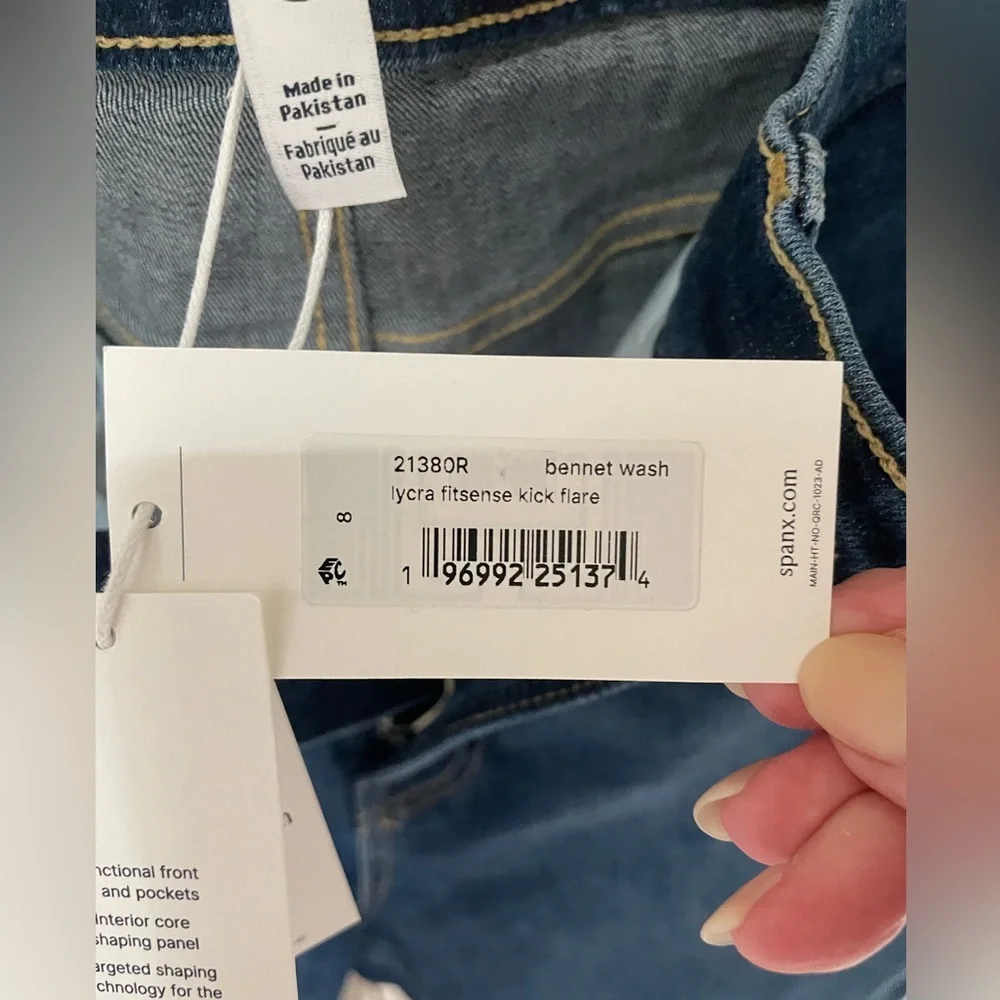 NWT - SPANX Kick Flare Jeans - Picture 5 of 8